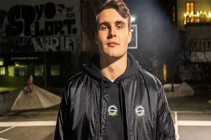 Mertz napušta Valorant i vraća se na CS:GO