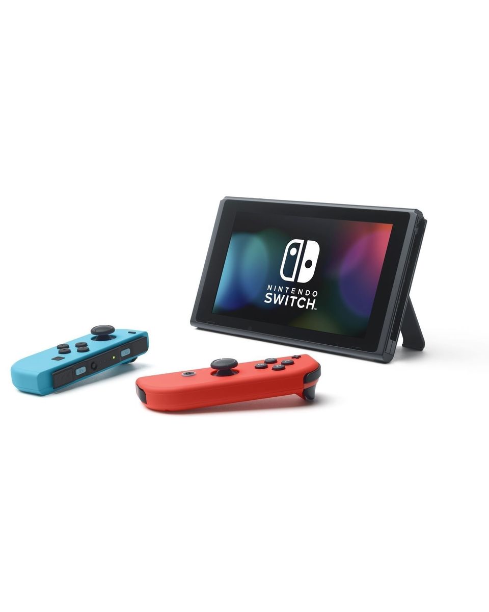 Konzola Nintendo Switch (Red and Blue Joy-Con) + Nintendo Switch Sports 