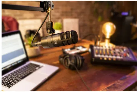 CONTENT CREATORI – PODCASTING MASTERCLASS: Stara star u novom ruhu