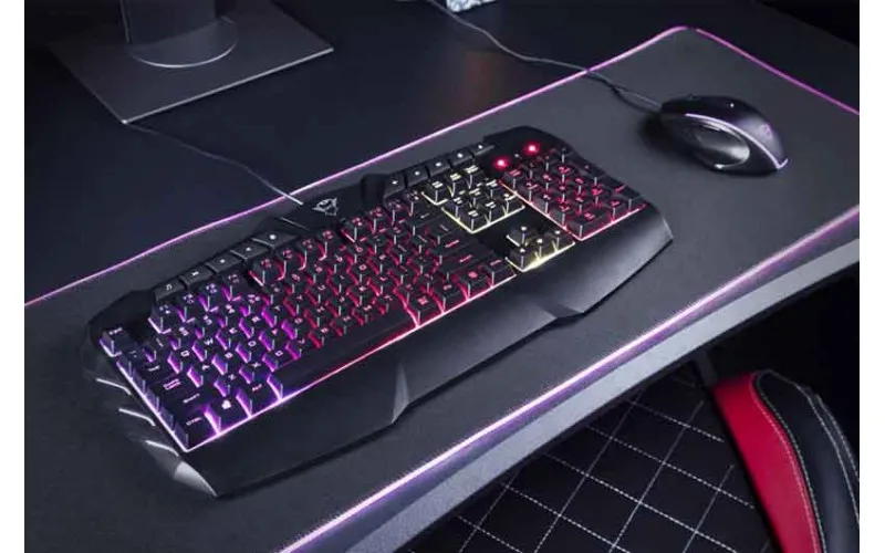 Šta poseduje dobra gejming tastatura