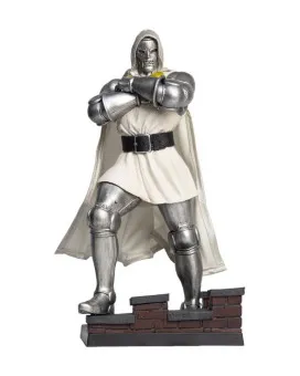 Statue Marvel Collection - Doctor Doom (Doctor Doom #1) Future Foundation (Gold Label)