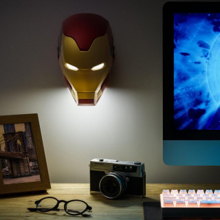 Lampa Paladone Marvel - The Infinity Saga - Iron Man Mask Light 