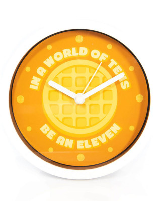 Sat Stranger Things - In a World of Tens Be An Eleven - Desk Clock 