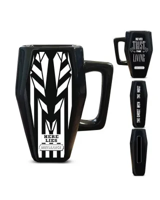 Šolja Beetlejuice - 3D - Coffin Mug 