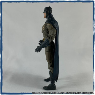 Action Figure DC Essentials - Batman (DCeased) 