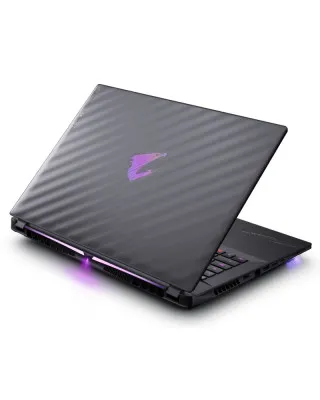 Gigabyte Aorus Master 18 BZH Gaming Laptop 18