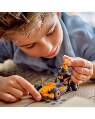 LEGO F1- F1 Driver With Mclaren Race Car 
