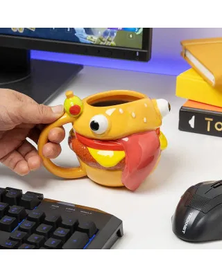 Šolja Paladone 3D - Fortnite - Durrr Burger Shaped Mug 