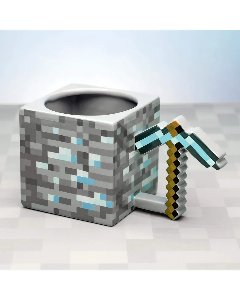 Šolja Paladone Minecraft - Pickaxe Mug 