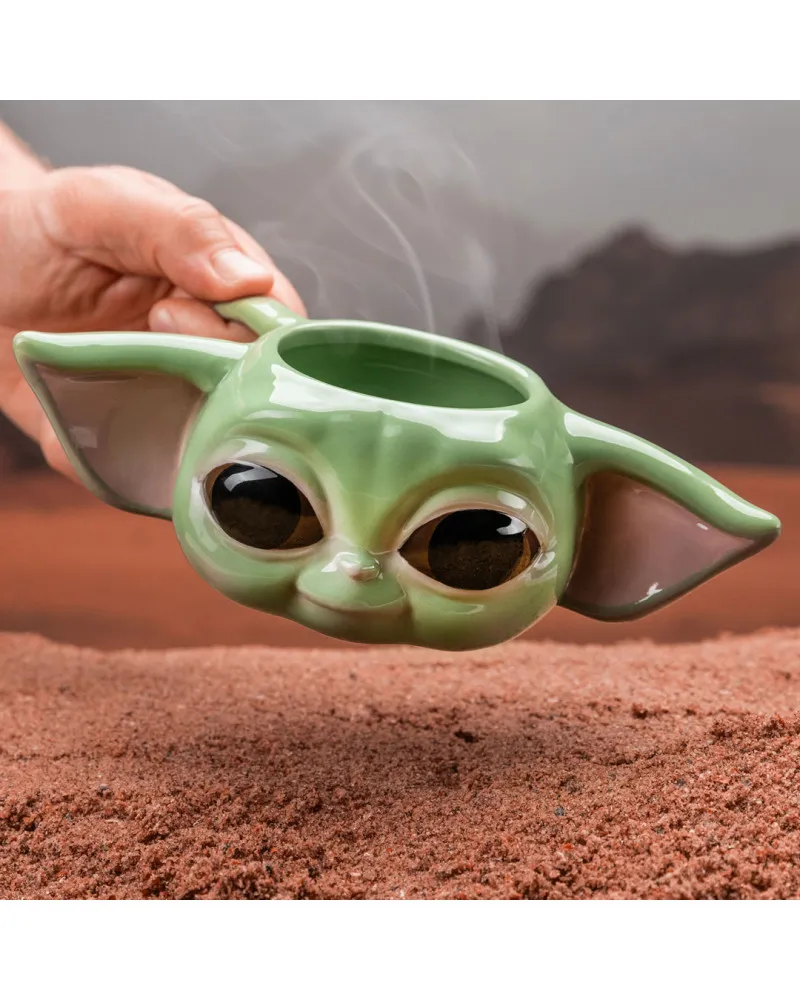 Šolja Paladone Star Wars Mandalorian - The Child Shaped Mug 315ml 