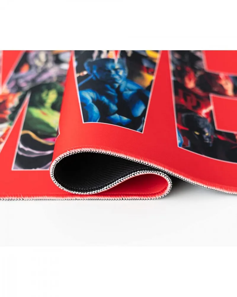 Podloga Marvel - Timeless Avengers - XL Desk Pad 