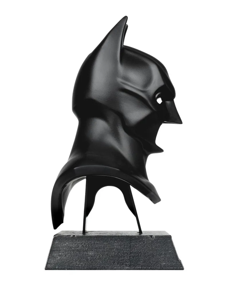 Statue DC Direct - Batman Cowl - Batman Begins 