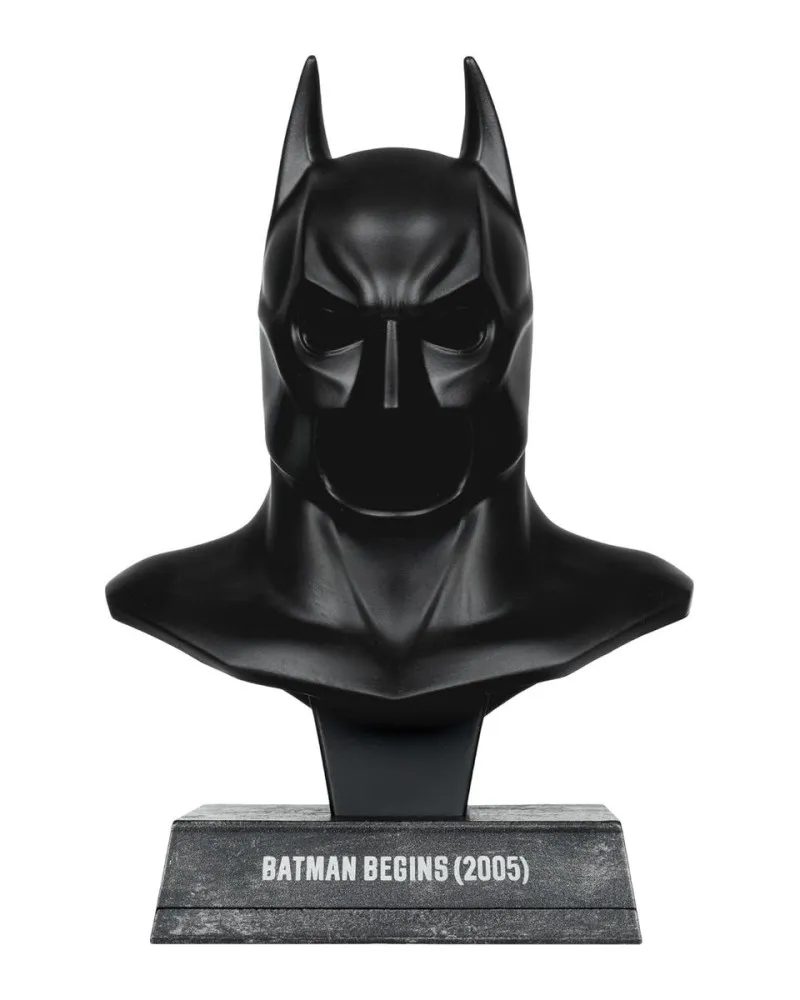 Statue DC Direct - Batman Cowl - Batman Begins 