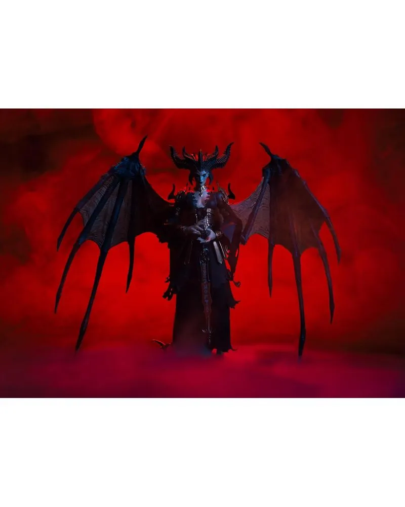 Action Figure - Diablo IV - McFarlane Elite Edition - Lilith 
