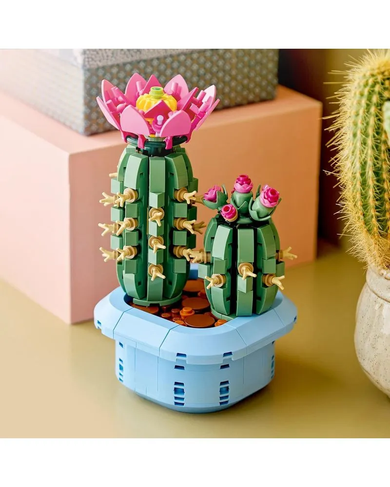 LEGO Botanicals - Flowering Cactus 