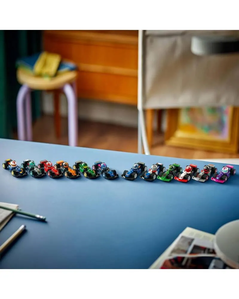 LEGO F1 Mini Figures - Collectible Race Cars 