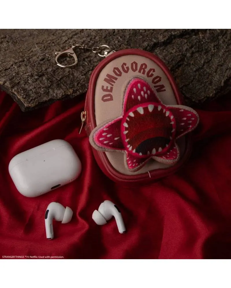 Privezak Stranger Things - Demogorgon Keychain Pouch 