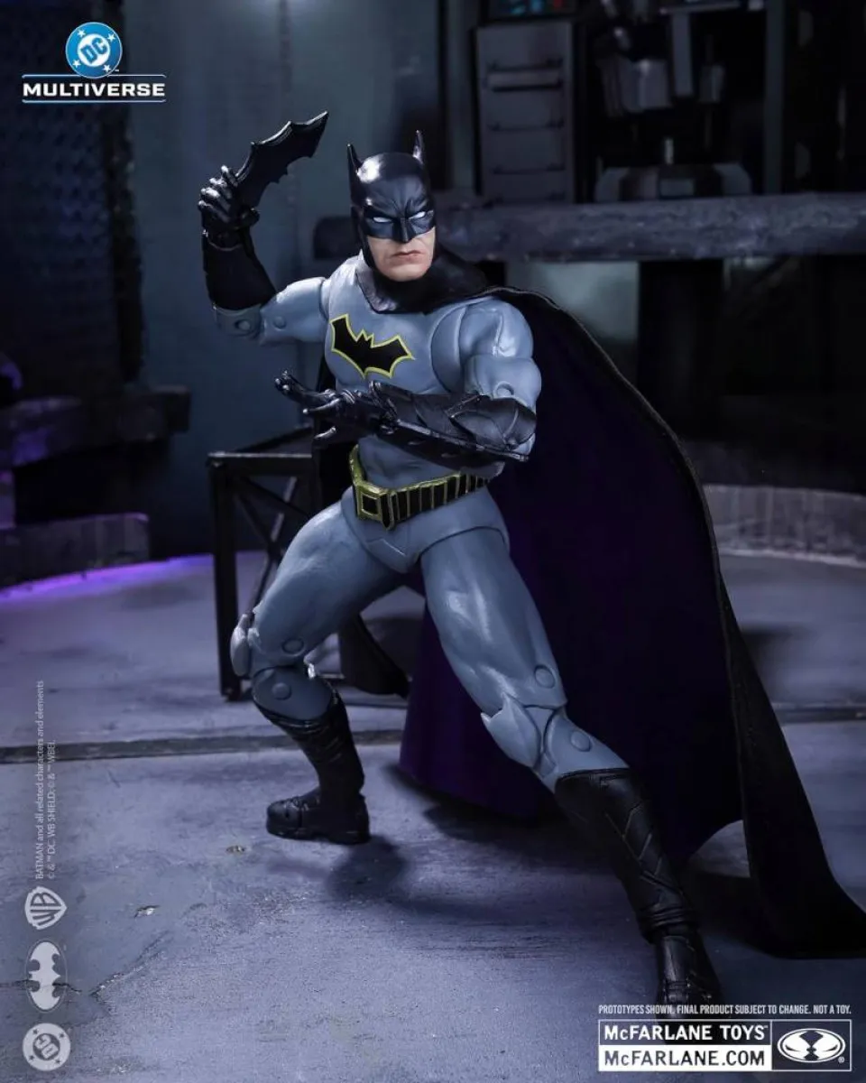 Action Figure DC Multiverse - Batman (Rebirth) - Gold Label 