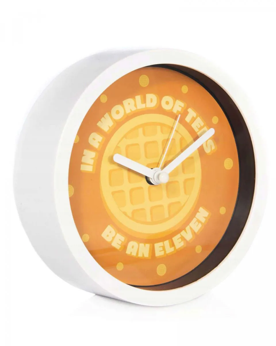 Sat Stranger Things - In a World of Tens Be An Eleven - Desk Clock 