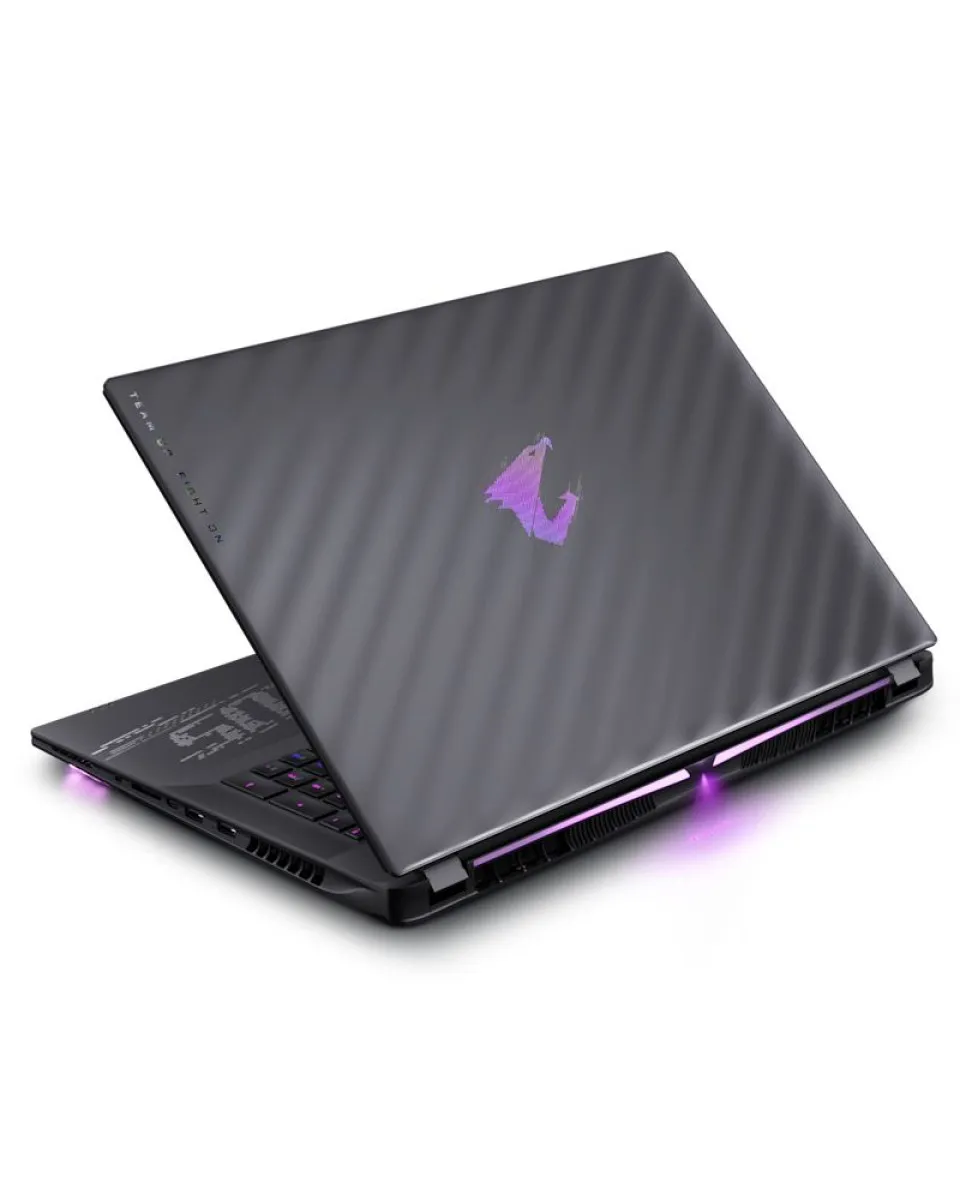 Gigabyte Aorus Master 18 BYH Gaming Laptop 18