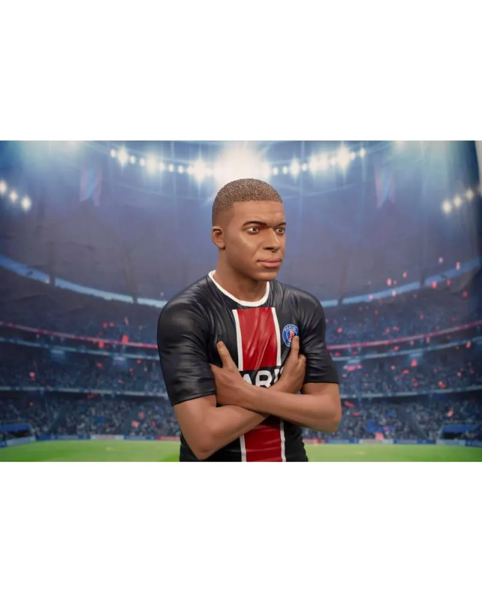 Statue Football's Finest - Paris Saint-Germain - Kylian Mbappe 