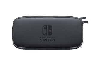 Nintendo Switch Carrying Case & Screen Protector 